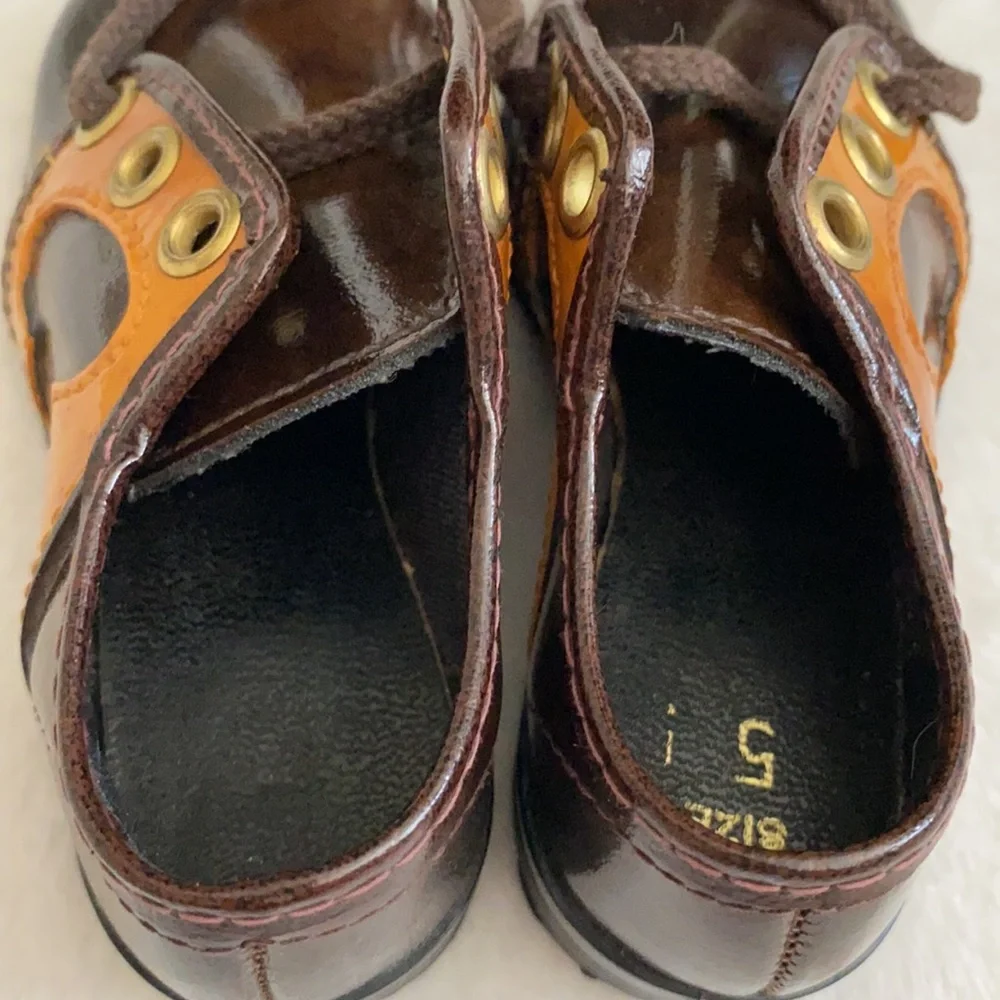 Vintage | Toddler Saddle Shoes Brown Oxfords Crown Heel Made in USA Retro (5)